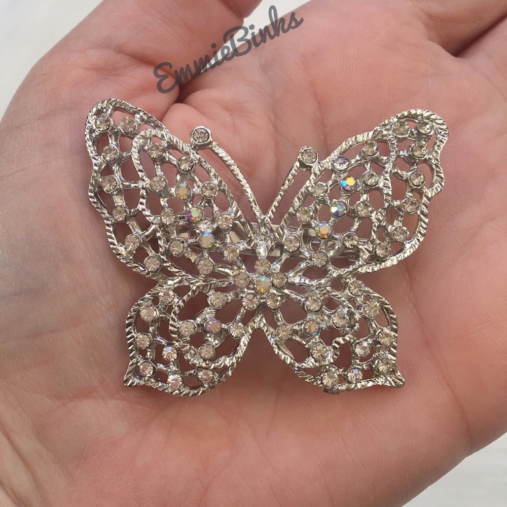 ✨3for$38 New Vintage Style Filigree Rhinestone Butterfly Brooch Pin ~ Vintage - Picture 3 of 16